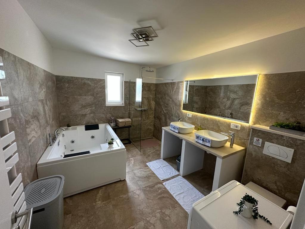 Villa Green Hill, Cista Velika, Imotski Omiš Kültér fotó